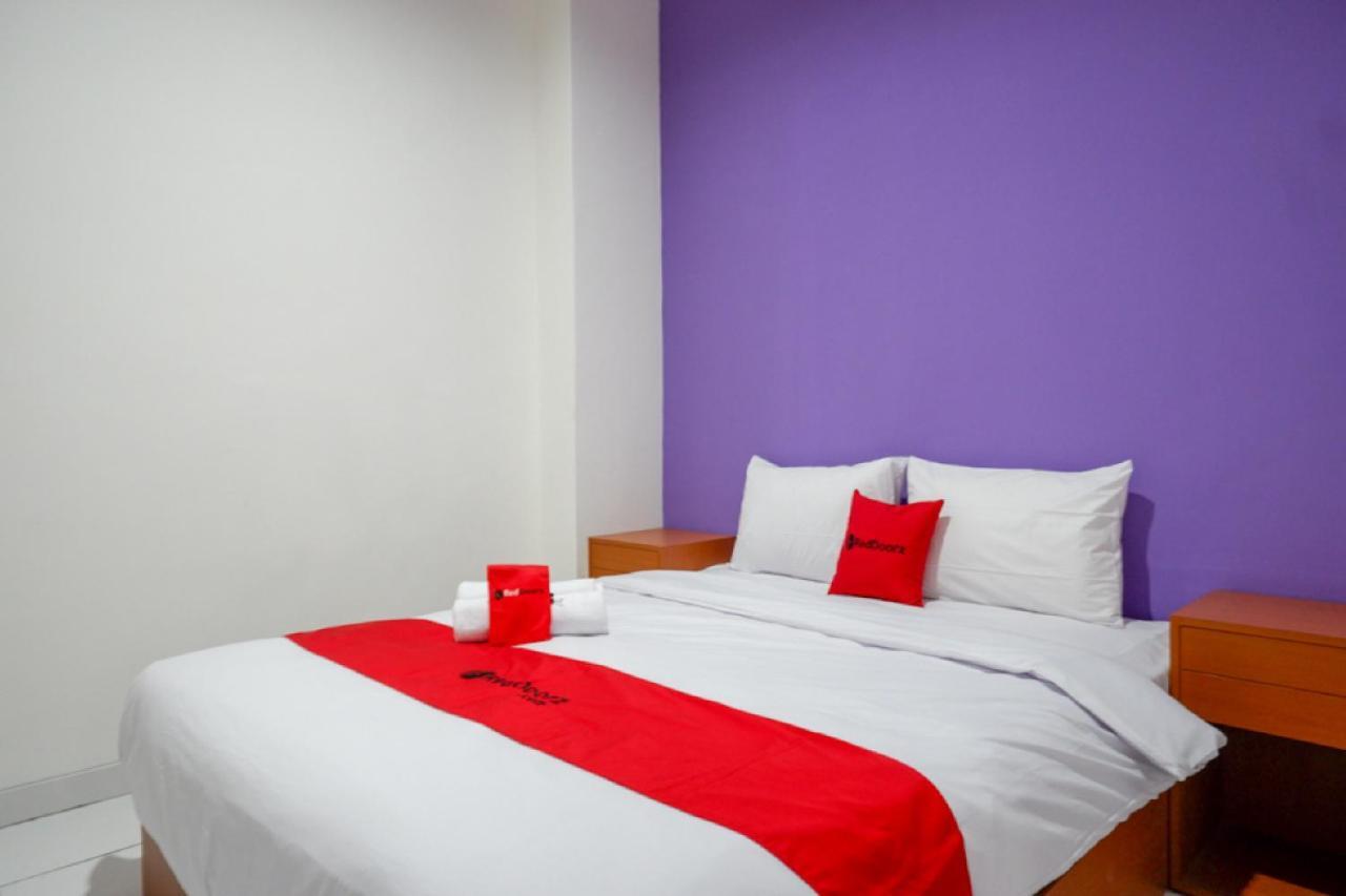 Hotel Reddoorz Near Alun Alun Kaliwungu Kendal Brangsong Exteriér fotografie