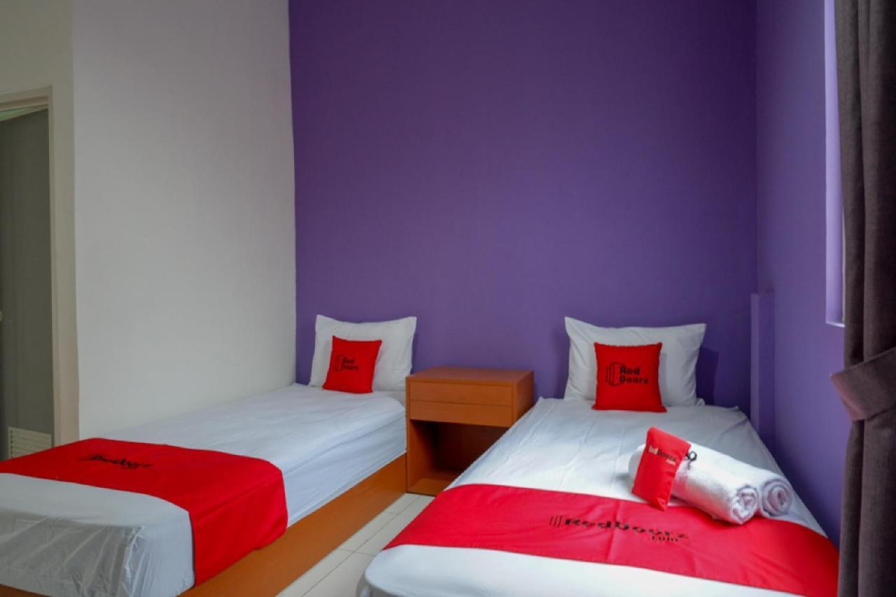 Hotel Reddoorz Near Alun Alun Kaliwungu Kendal Brangsong Exteriér fotografie