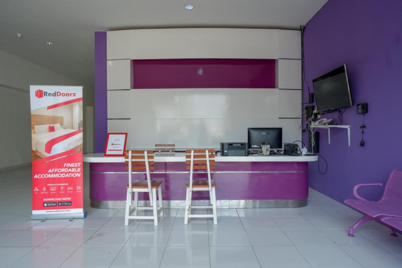 Hotel Reddoorz Near Alun Alun Kaliwungu Kendal Brangsong Exteriér fotografie